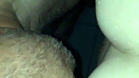 Que chupada gostosa no chuveiro, gozei três vezes 😍