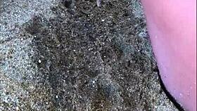 My Wife Pees Long Stream On African Beach With Amateurs