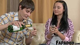 European amateurs casually fuck without condoms