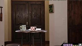 I'm the brunette in this lesbian threeway, and we'er having oral fun