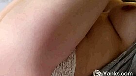 yanks kimberlee uses a vibrator on her curvy body for intense orgasm