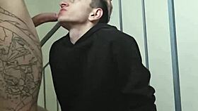 i saw a twink jerking off and joined to give him a blowjob