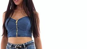 i'm a feisty lesbian bombshell, fisting tight snatches and anals