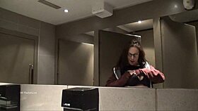 coed flashes in public at university