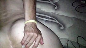 Esposinha Experimentando Um Consolo Com Ass Amador.