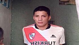 latina fan helps soccer player with handjob and oral in casual setting.