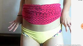 exciting webcam performance with a stunning model