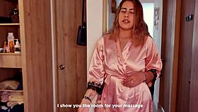 Kylei Ellish Gives Alexa Lewis a Professional Scissoring Massage Session