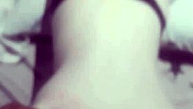 Comi uma branquinha de quatro, deixei a buceta dela toda esfolada e o rabo vermelho - Pintoloko110 Brancarosa