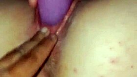 doble penetracion with latina using toys