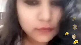 Indian bhabhi Sona shows her nipples on Bigo live