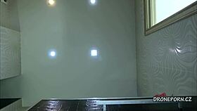 Video Completo - Azione Sottogonna Ceca Telecamera Nascosta