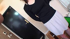 Lina plays with anal beads