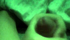 Young Gay Novinho Masturbating Punheta Eu in Gay Video