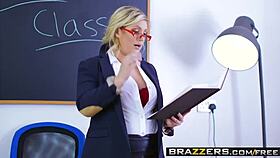 Velké kozy ve škole Brazzers: Velká prsa na historii část 2 s Ayda Swinger a Jordi El