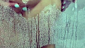 surprise bathroom encounter with mature big-ass woman 😏