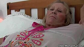 Isabel, a British woman with big breast, sensual self-pleasure