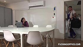 Maintenance man cools horny secretary with intense fucking