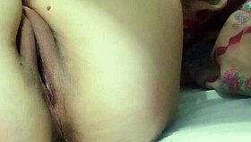 arianna's pussy close up