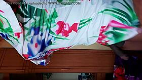 Shoga Wewe Usiniletee Matako Yako Chafu