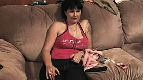 Hot Brunette Sucks Cock in Close Up Cumshot!