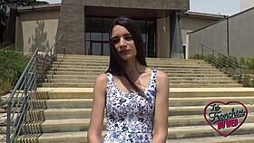 candie coquine brunette wants to realize her fantasies