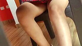 Spying under skirts of Argentine secretary Nataly in hidden cam