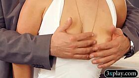 Wow, This Glamour Babe's Twat Gets Banged Hard!