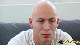 Casting Agent Rides Muscular Bodybuilder's Hard Cock