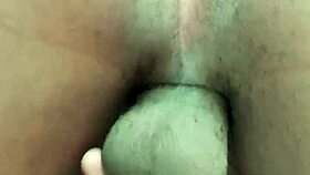 Gay Screaming Twink Goes Wild!