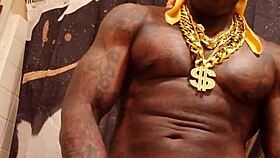 i worhsip that big black hairy dik of hallelujah johnson, he's my neighboorhood superstar, i cant stop jerking off