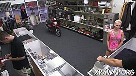 Slut Craves Cock In Amateur Hardcore Fuck