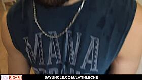 Latinleche does gay for pay with latino cock sucking 😏