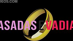 Casada sentou na pica