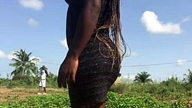 crazy bitch twerking big ass outdoors 😈