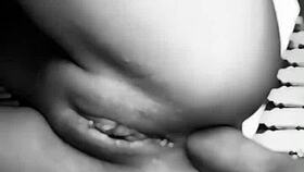 Novinha takes it in the ass, who likes a good anal orgasm?