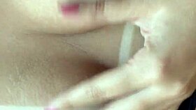 Meu Amante Adora Chupar Meus Peitos, Mandei Um Video Pra Atiçar