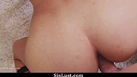 Veli nappaa siskon varastelemasta kondomeja poikaystävälle