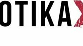 Sadira housewife at gloryhole in club 😘