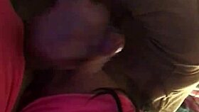 flaca caliente reaches orgasm from oral