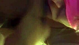 flaca caliente reaches orgasm from oral