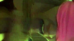 flaca caliente reaches orgasm from oral