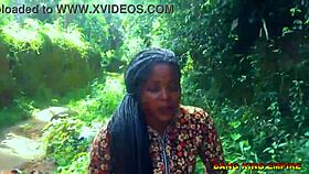 เย็ดถนนกับนานซี่ สาวผิวดำเซ็กซี่ราชินีเงี่ยนหี