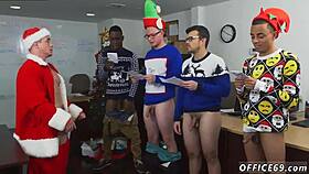 可爱白肤直男大屌探索Gay性爱