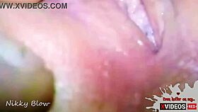 Lick that pussy close up!