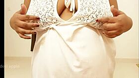 indian maid flashing her sexy boobs to me