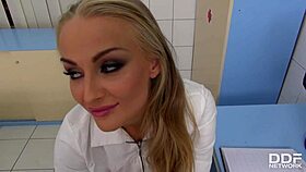 i'm kayla green givin' the docter a sultry blowjob in the hospitol
