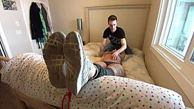 Gwen's foot tickling buffet