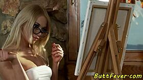 This babe is getting anally fucked doggystyle with cum on her ass 😈