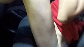 Markette Panty'siz Karı Kendini Sergiliyor Gösteriş Yapıyor